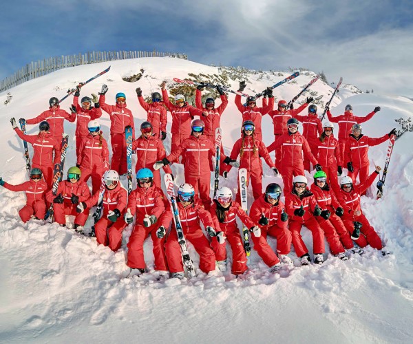 Gruppenfoto der Skischule Kleinarl